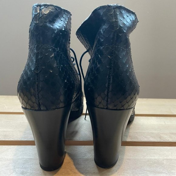 Bravo Java Leather Ankle Boots - Picture 5 of 6